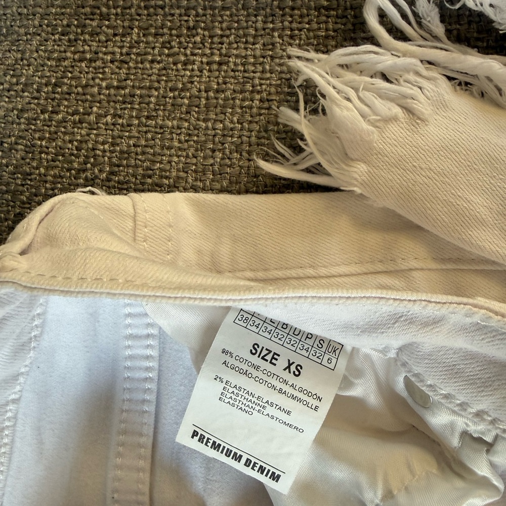 White Jeans - Picture 6 of 6